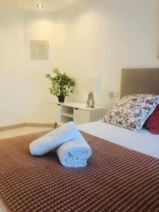 Avenida Apartment *